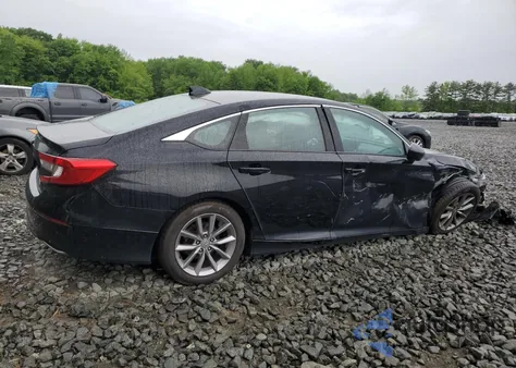 2021 Honda Accord Lx z USA, uszkodzony, nr VIN 1HGCV1F18MA017523